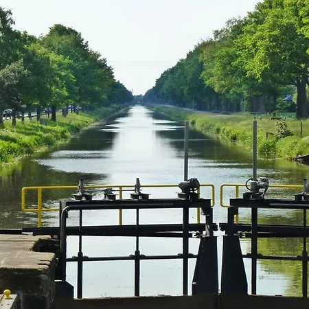 Aurora Sauna Suite, Waar Rust Comfort En Vleugje Luxe Samenkomen Haren