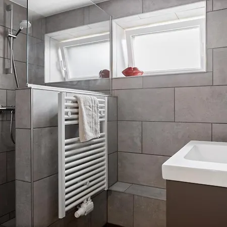 Διαμέρισμα Aurora Sauna Suite, Waar Rust Comfort En Vleugje Luxe Samenkomen Haren